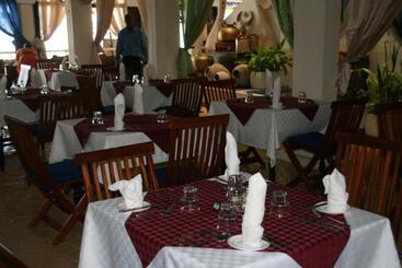 Отель Lamu Palace