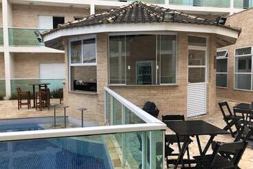 ペンション Pousada Femcut