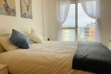 Apartamentos Lamarosa  Playa Urbana - Burela