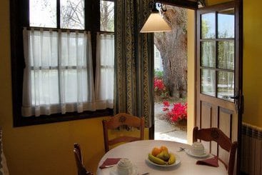 Apartamentos Casona De La Paca