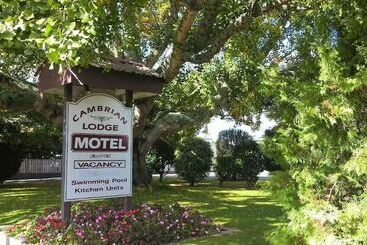 Cambrian Lodge Motel
