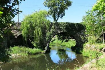 نزل Camping Sierra De La Culebra