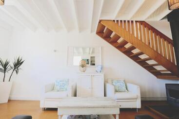 هتل Caledonian Inn