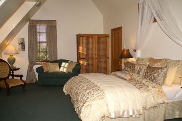 هتل Fyffe Country Lodge