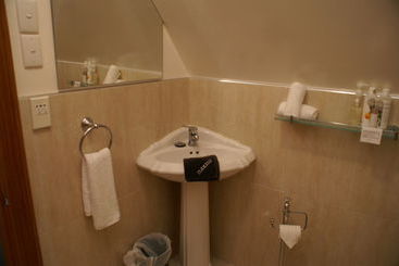 هتل Fyffe Country Lodge