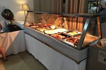 هتل Ramada By Wyndham Hervey Bay