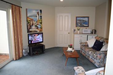 Motueka Homestay Bed & Breakfast