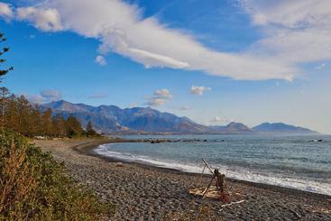 Kaikoura Luxury Apartments   Formerly Waves Luxury Apartments