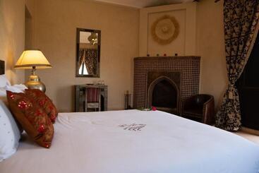 پانسیون Villa Dar Taous