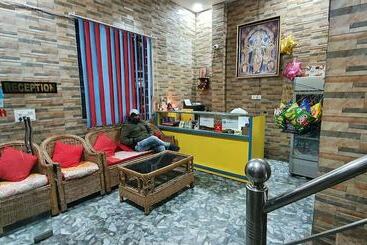 Delhi Homes By Lujo Hotels