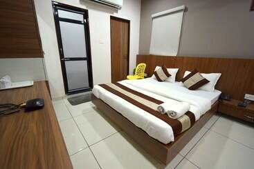 בית מלון כפרי Shiv Villa