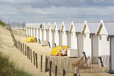 ユースホステル Beach Hotel Katwijk