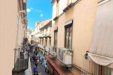 ベッドアンドブレックファースト Casa Sorrentina