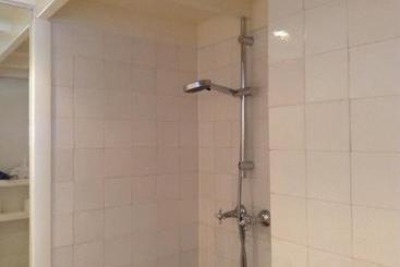 تختخواب و صبحانه Truelove Guesthouse