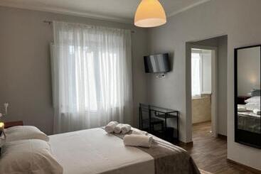 مبيت وإفطار We Love Tower Self Check In