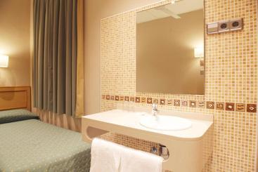 Hostal Nuevo Colon