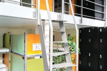 客栈  Sleep In Heaven