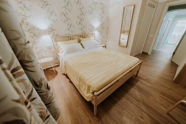 تختخواب و صبحانه La Casa Di Achille