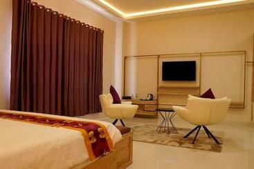 酒店 Elohim  Sentani