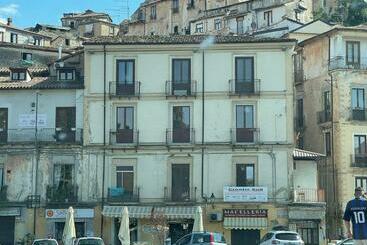 B & B Arcobaleno