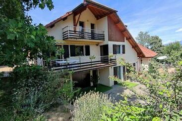 ベッドアンドブレックファースト Comme Une évidence