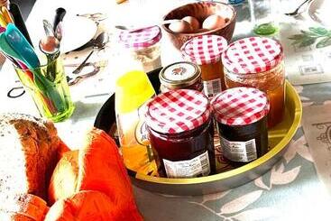 2 Chambres B&b Près De L Aéroport Et Du Meett