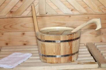 مبيت وإفطار Casa Din Deal