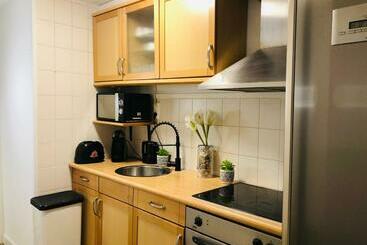 Room Mate Hostel Amsterdam Zaandam