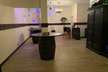تختخواب و صبحانه Casa Rioja Relax