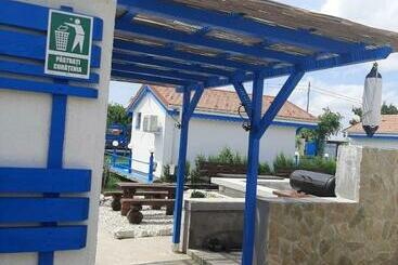 پانسیون Complex Turistic Essenza