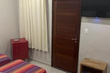 ペンション Noronha Good Vibes Hostel