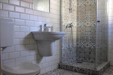 פנסיון River Apartment