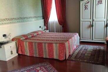 צימר Residence Meuble' Cortina