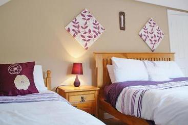 Bed and Breakfast Strand S End House