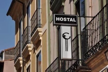 Hostal Escala Luna