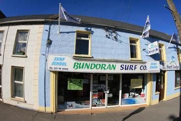 فندق Bundoran Surf Lodge Hostel