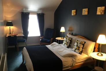 هتل The Ritz Accommodation