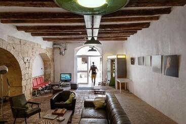 فندق Hostel Vertigo Vieux Port