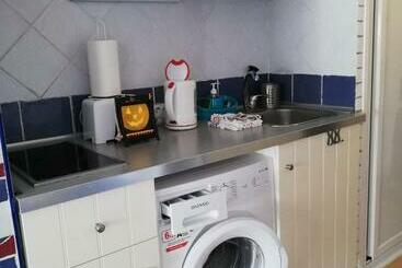 Los Geranios, Close To Beach, Puerto Colon, Yellowcat 2