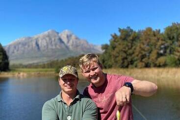 بنسيون Hoogwater Family House