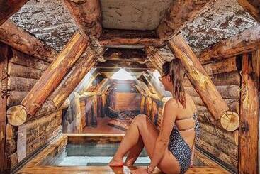 פנסיון La Mine De Buck