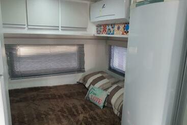 מלון דירות Trailer Novo Completo