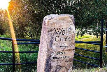 Wolf Creek Bed And Breakfast