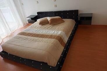 هاستل Residencial O Ninho Do Pinhal