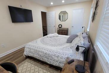 צימר Hhi Homes Llc