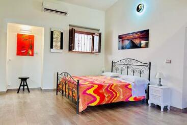 مبيت وإفطار Prestige Luxury Rooms & Appartment