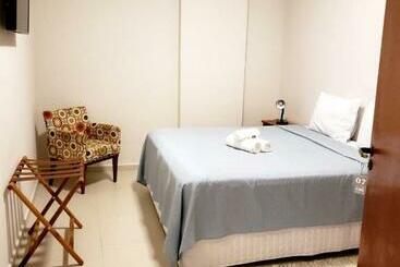 Отель Vila De Cunha