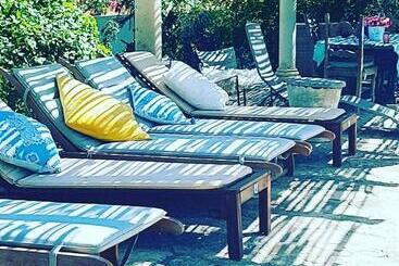 بنسيون Casa De Mondo