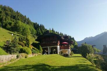 פנסיון Chambres En Chalet Petit Déjeuner Inclus