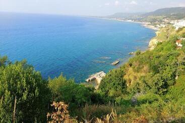 بنسيون Ellysblue